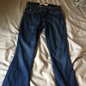 Levi Medium-dark wash bootleg jeans size 3